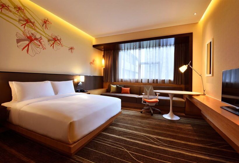 هتل Hilton Garden Inn Chengdu Huayang