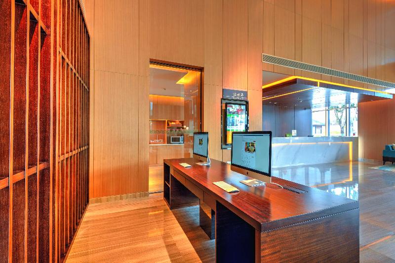 هتل Hilton Garden Inn Chengdu Huayang
