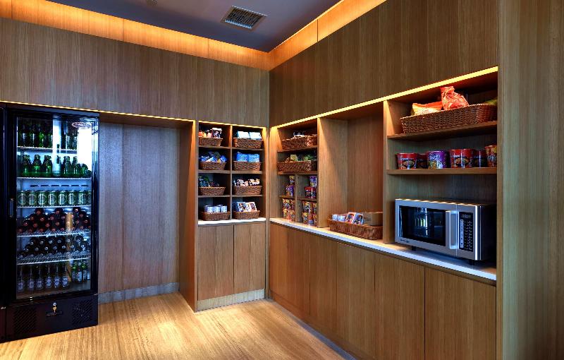 هتل Hilton Garden Inn Chengdu Huayang