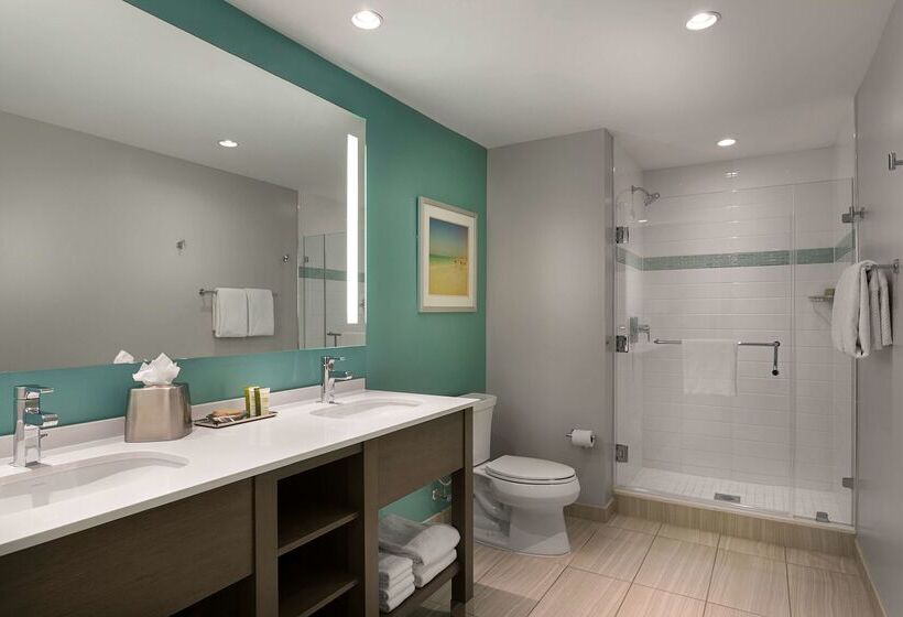 هتل Hilton Grand Vacations Club Ocean 22 Myrtle Beach