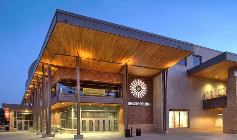 酒店 Holiday Inn Express And Suites Madison Central, An Ihg