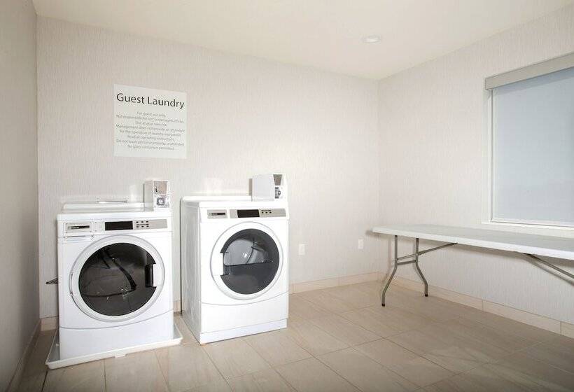 فندق Holiday Inn Express & Suites Monroe, An Ihg