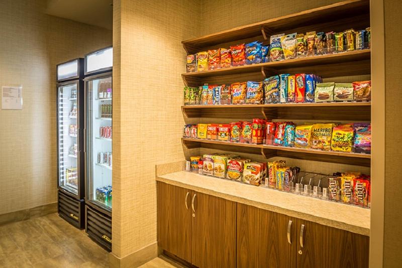 Отель Holiday Inn Express & Suites Salt Lake City South Murray By Ihg