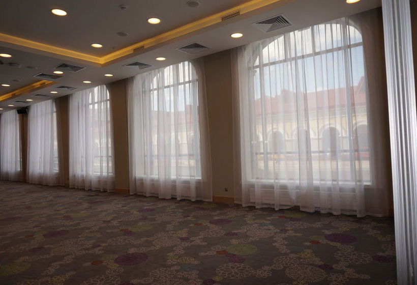 Отель Nesterov Plaza