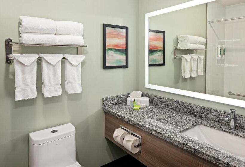 Hotel Home Inn & Suites  Swift Current