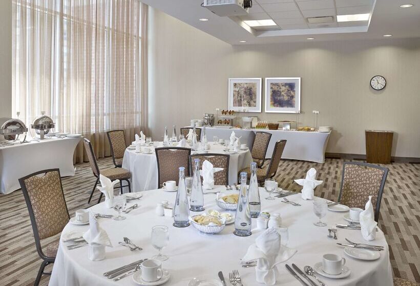 فندق Homewood Suites By Hilton Halifax Downtown