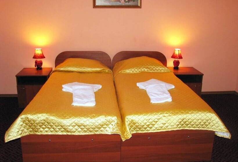 فندق House Of The Hunter