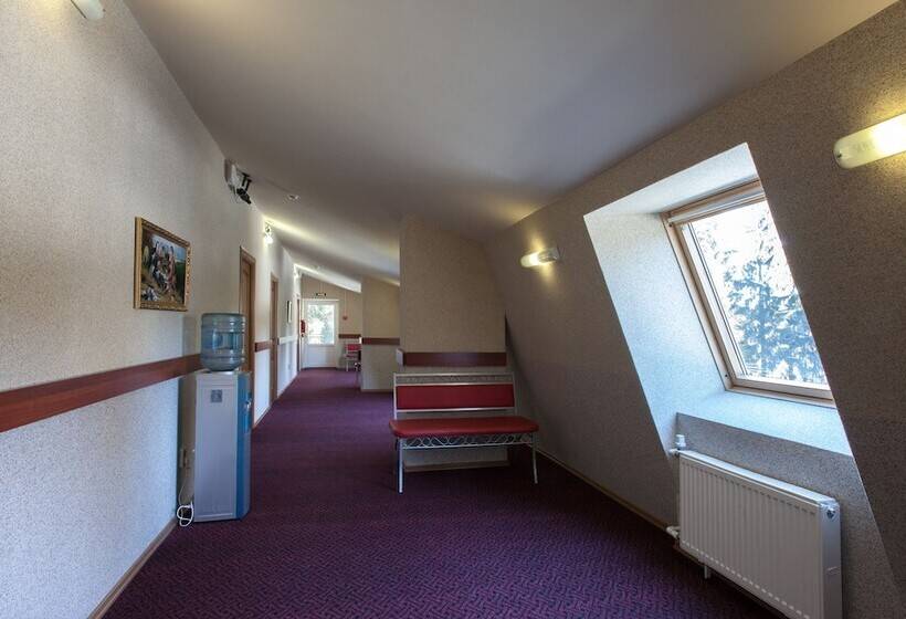 فندق House Of The Hunter