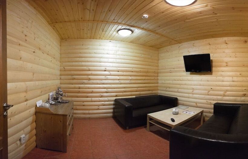 فندق House Of The Hunter