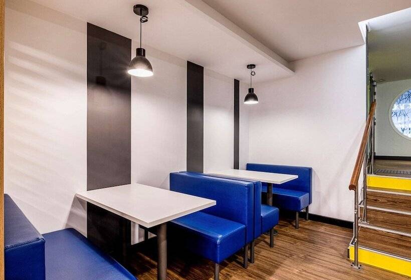 هتل Ibis Budget Bordeaux Centre Mériadeck