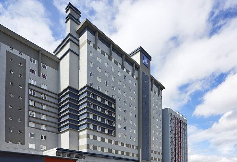 호텔 Ibis Budget Curitiba Centro