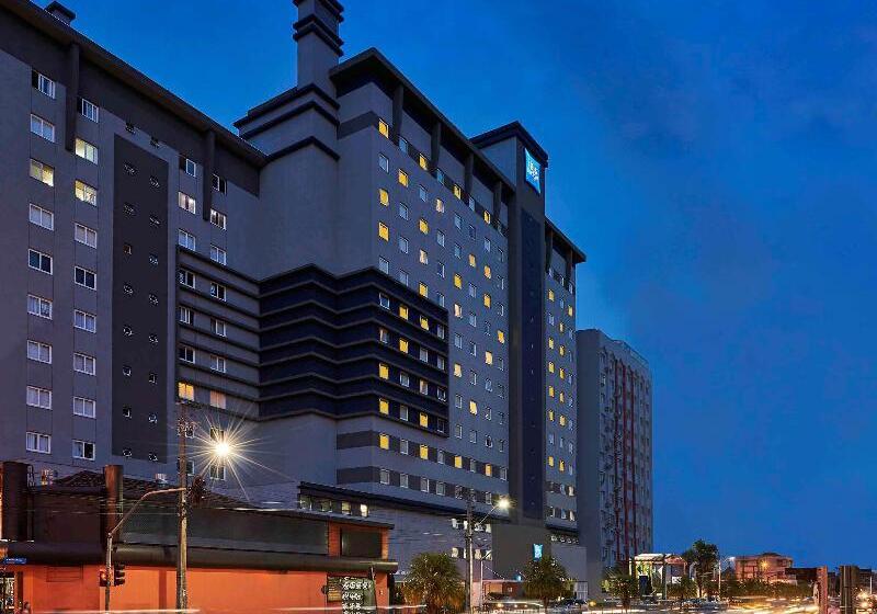酒店 Ibis Budget Curitiba Centro
