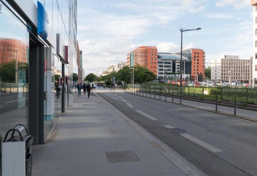 ホテル Ibis Budget Lyon Centre Gare Partdieu