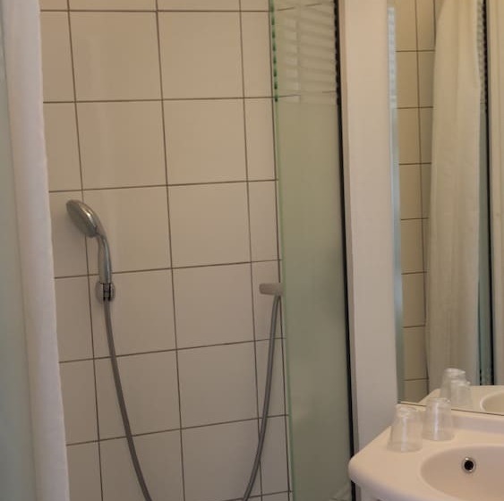 Отель Ibis Budget Marseille Valentine