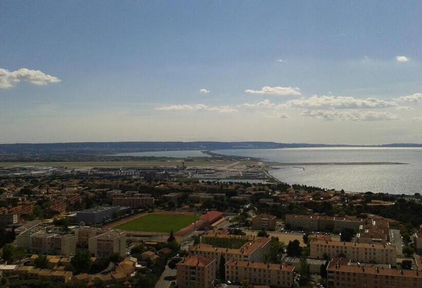 Ibis Budget Hotel Vitrolles