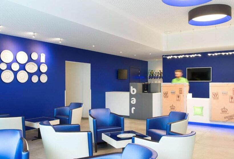 ホテル Ibis Styles La Louviere