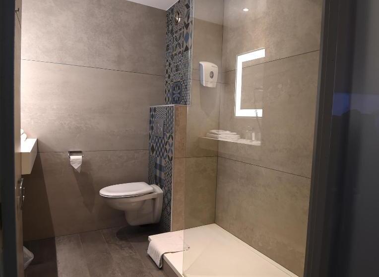 ホテル Ibis Styles La Louviere