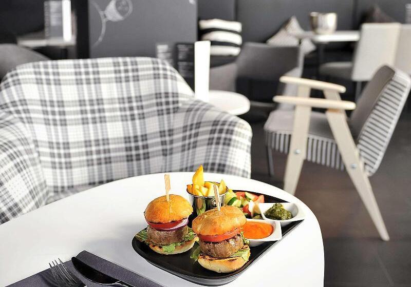 Отель Ibis Styles Wroclaw Centrum