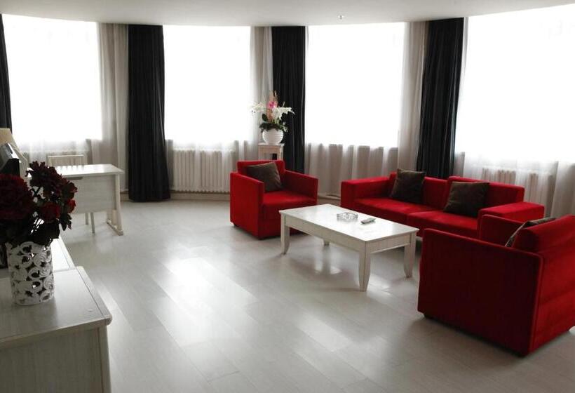 בית מלון כפרי Jinjiang Inn Urumqi Hongqi Road