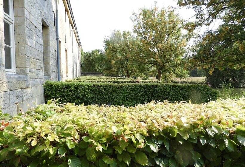 בית מלון כפרי Kasteel Schaloen