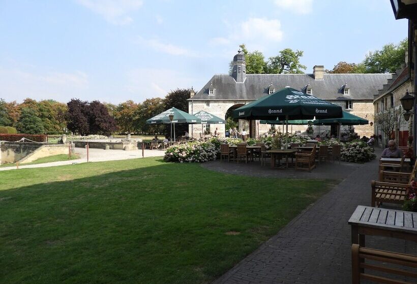 בית מלון כפרי Kasteel Schaloen