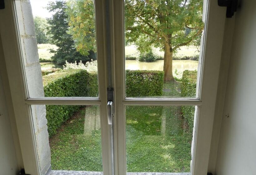 בית מלון כפרי Kasteel Schaloen