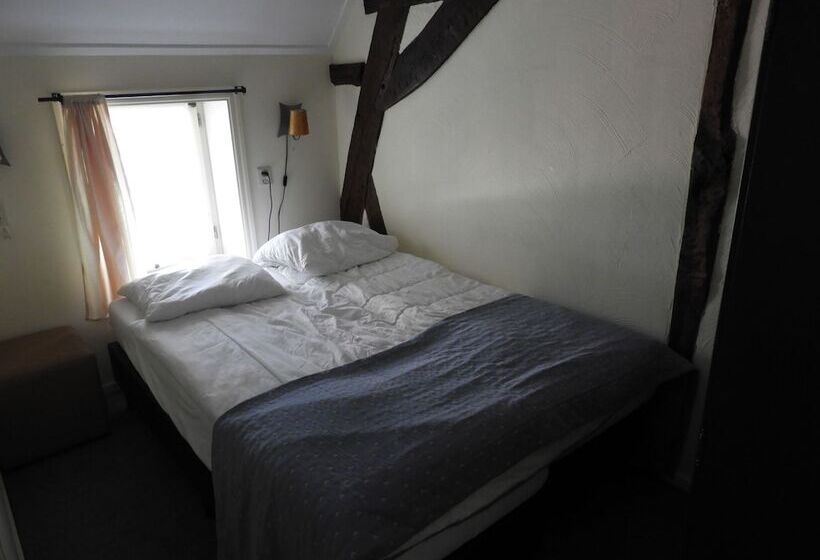 בית מלון כפרי Kasteel Schaloen