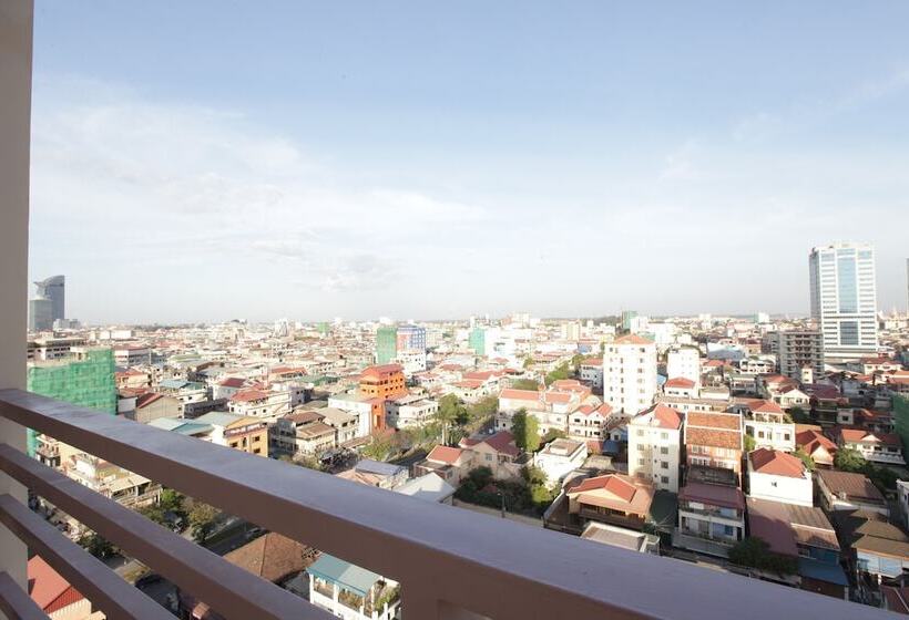 Hotel Kirirom Crystal