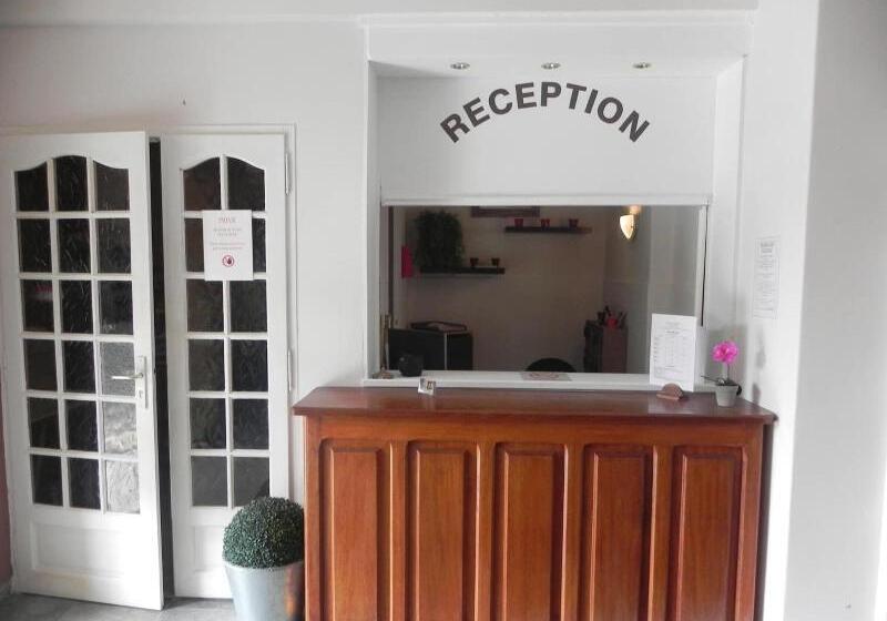 هتل Hôtel Aiglon Bylitis