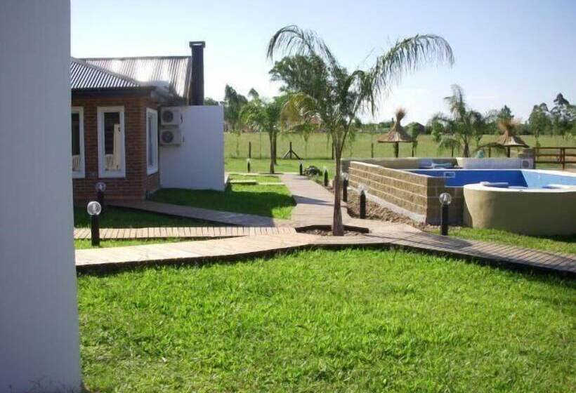 בית מלון כפרי La Loma