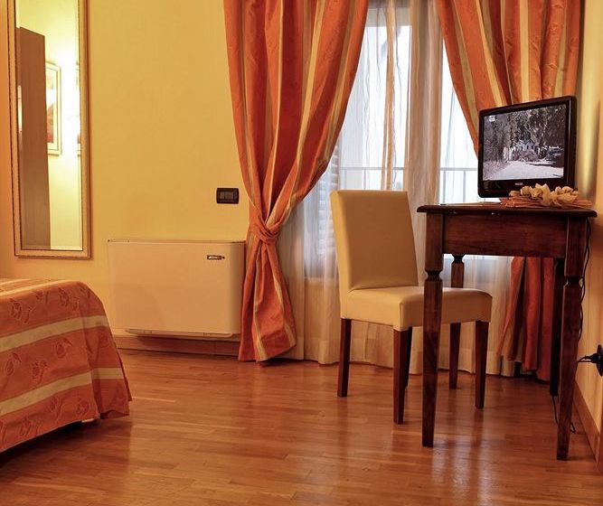 ホテル La Vecchiaccia