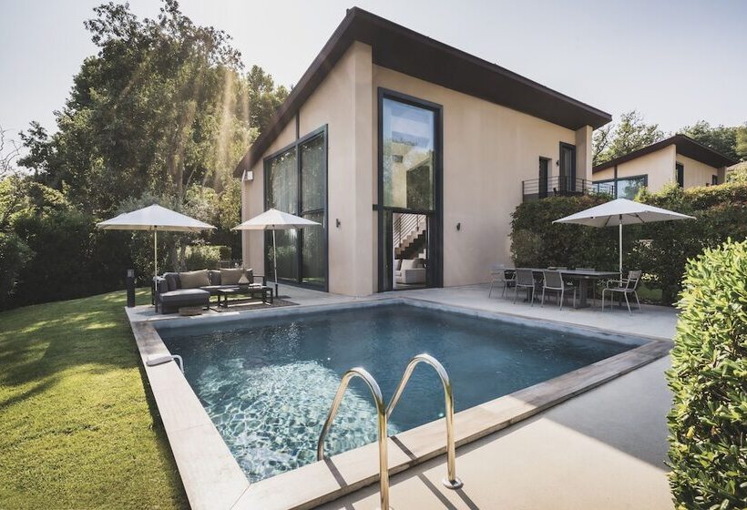 Les Lodges Sainte Victoire Hotel & Spa