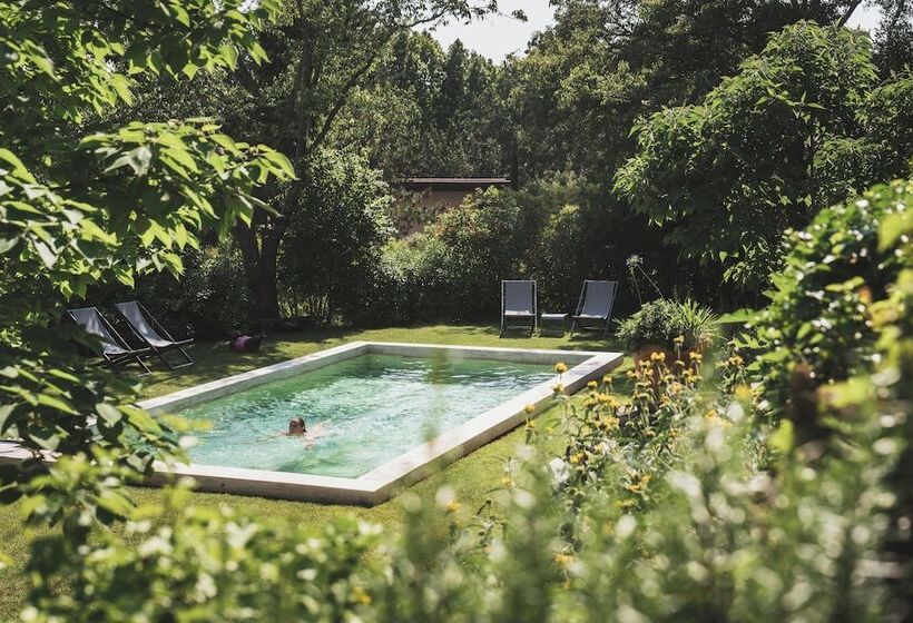 Les Lodges Sainte Victoire Hotel & Spa