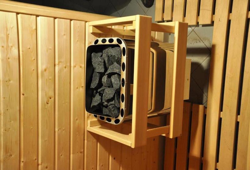 هتل Luční Bouda