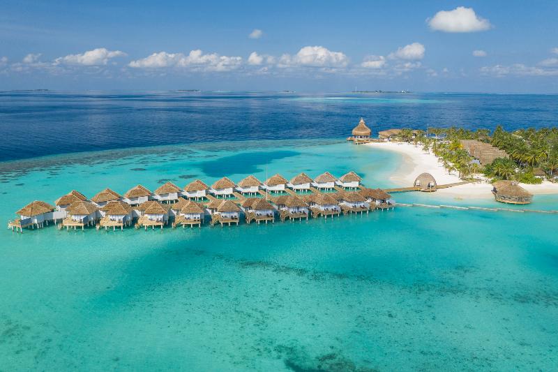 호텔 Maafushivaru Island Resort
