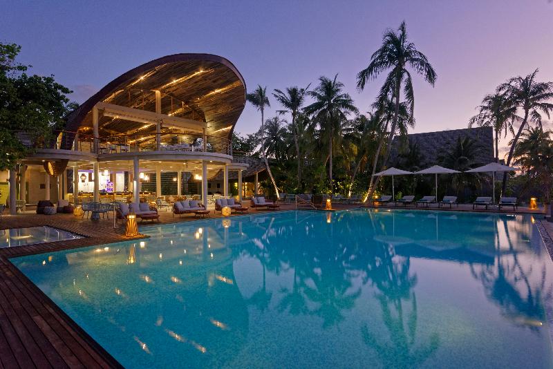 호텔 Maafushivaru Island Resort