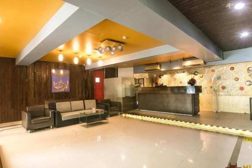 בית מלון כפרי Mumbai House Airoli, Navi Mumbai