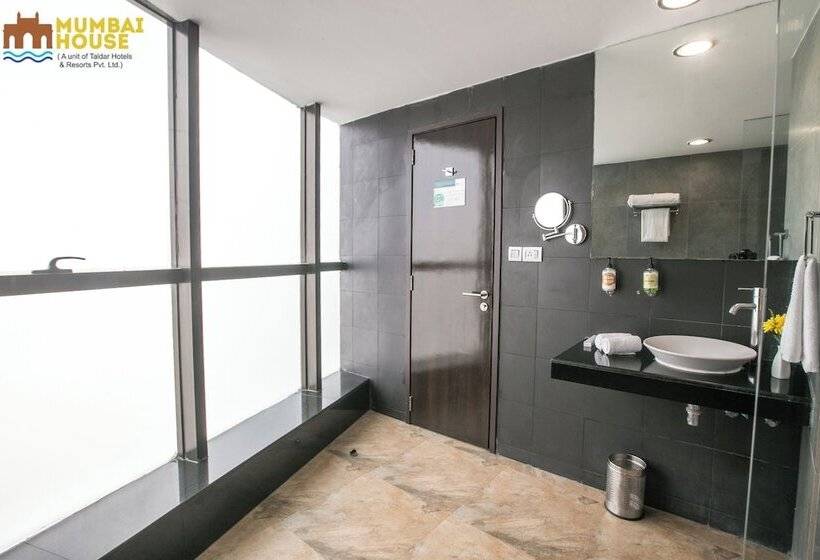 בית מלון כפרי Mumbai House Airoli, Navi Mumbai