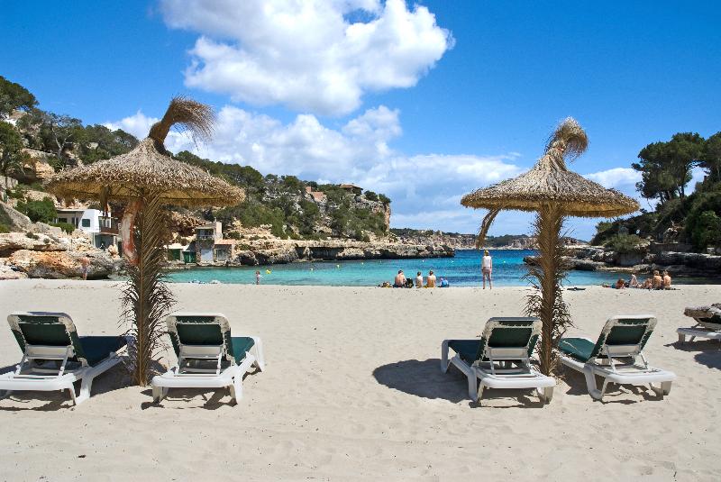 هتل Marblau Hostal