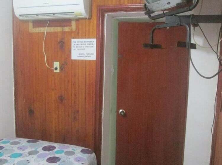 בית מלון כפרי Maroel