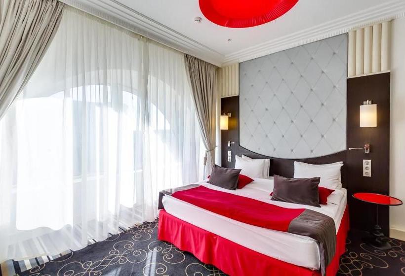 ホテル Mercure Rostovondon Center