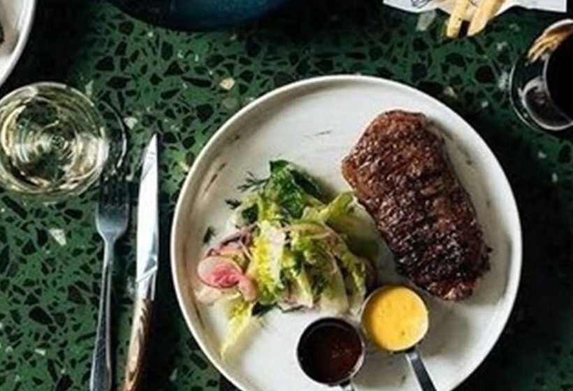 فندق Middle Park