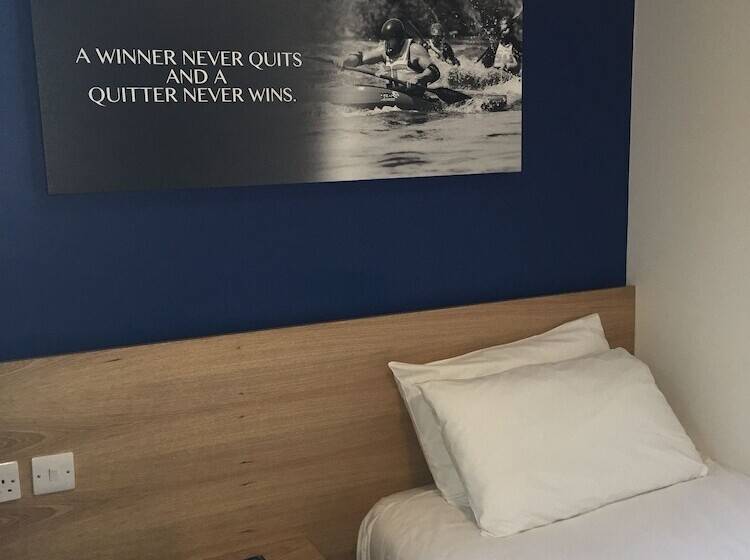 فندق Holme Pierrepont Country Park Home Of The National Water Sports Centre