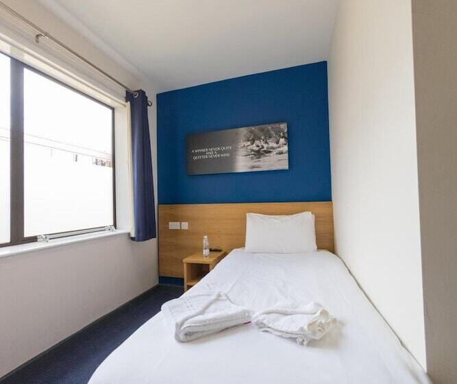 فندق Holme Pierrepont Country Park Home Of The National Water Sports Centre