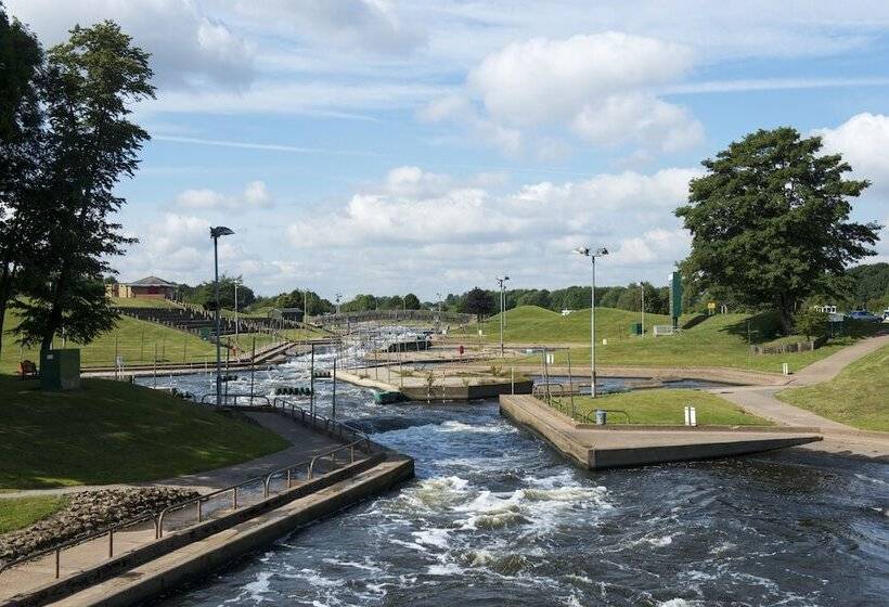 فندق Holme Pierrepont Country Park Home Of The National Water Sports Centre