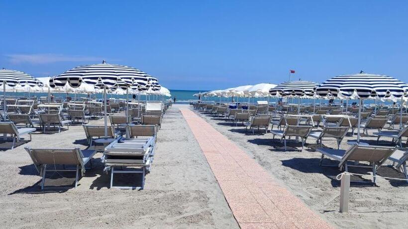 בית מלון כפרי B&b Negresco