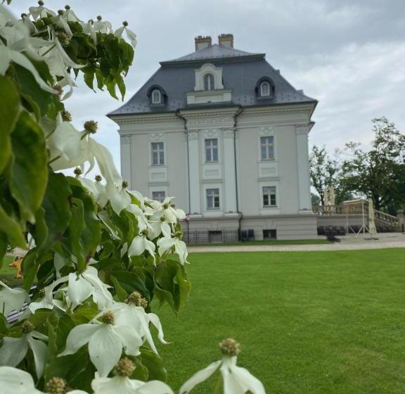 ホテル Pałac Borynia