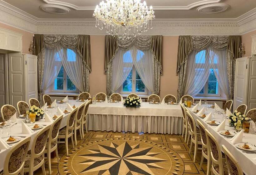 ホテル Pałac Borynia