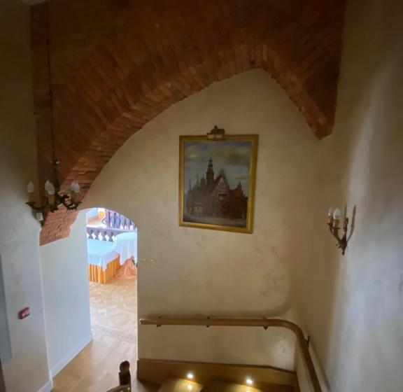 ホテル Pałac Borynia