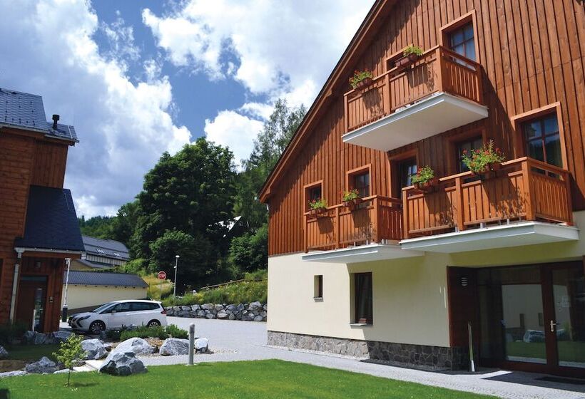 酒店 Peras Wellness